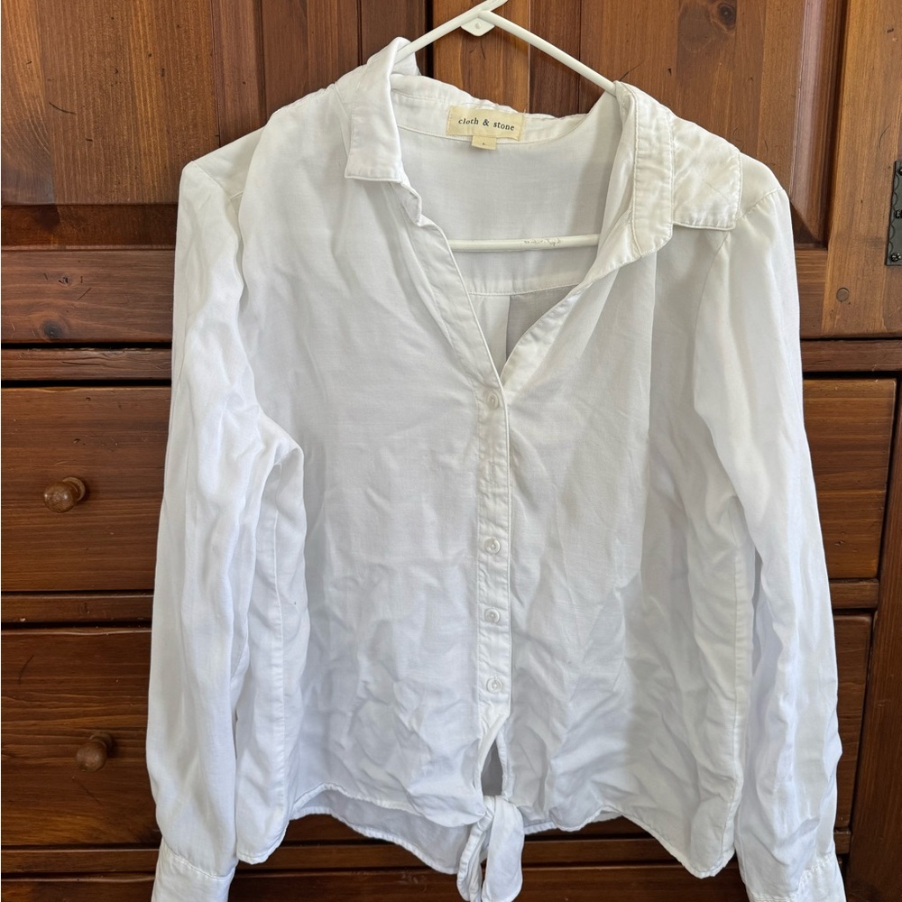 cloth & stone White Button-Front Tie-Hem Women's Shirt